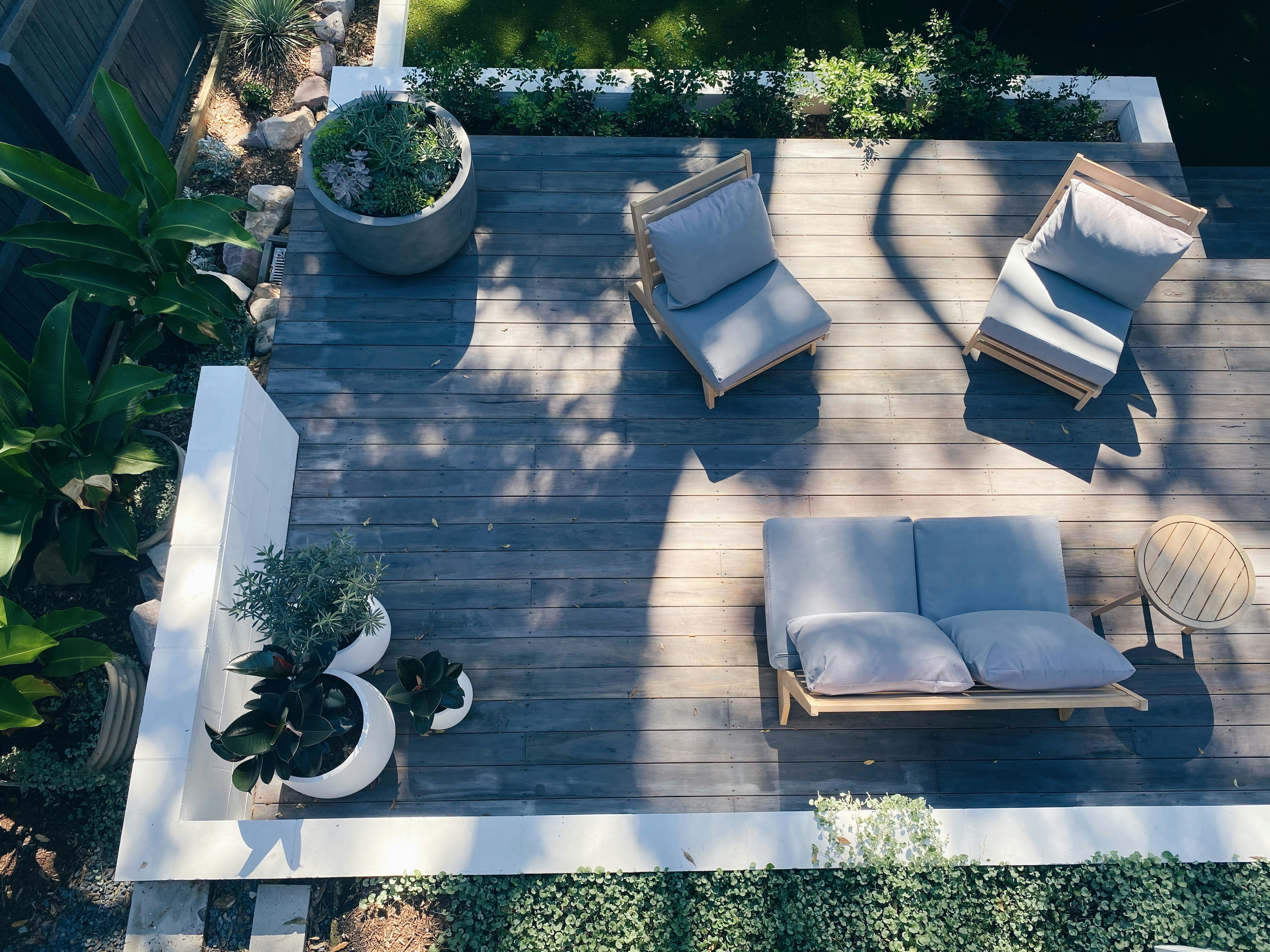 Deck with planters